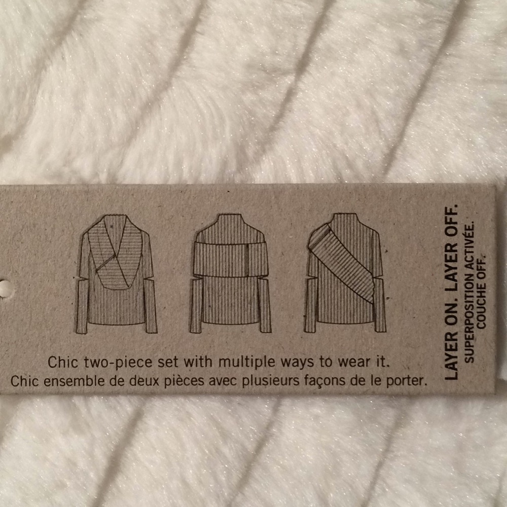Kenneth Cole Top - Picture 4 of 4